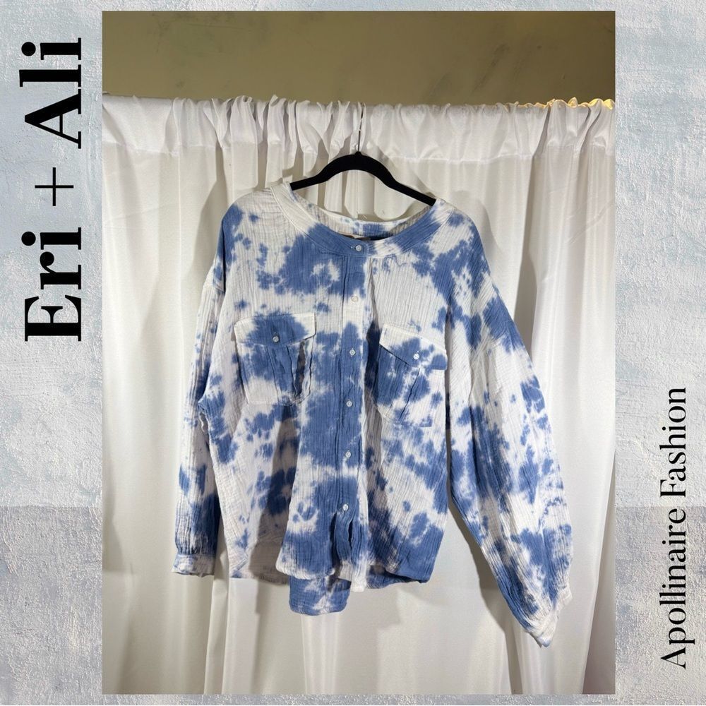 Eri + Ali Blue Tie-Dye Women's Top Blouse in blue white Large New